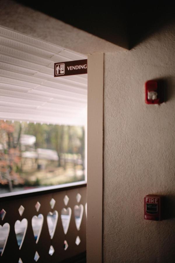 Riverbend Motel & Cabins 헬렌 외부 사진