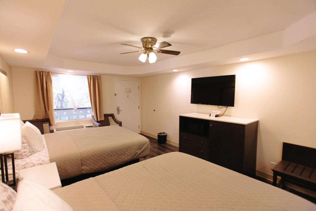 Riverbend Motel & Cabins 헬렌 외부 사진