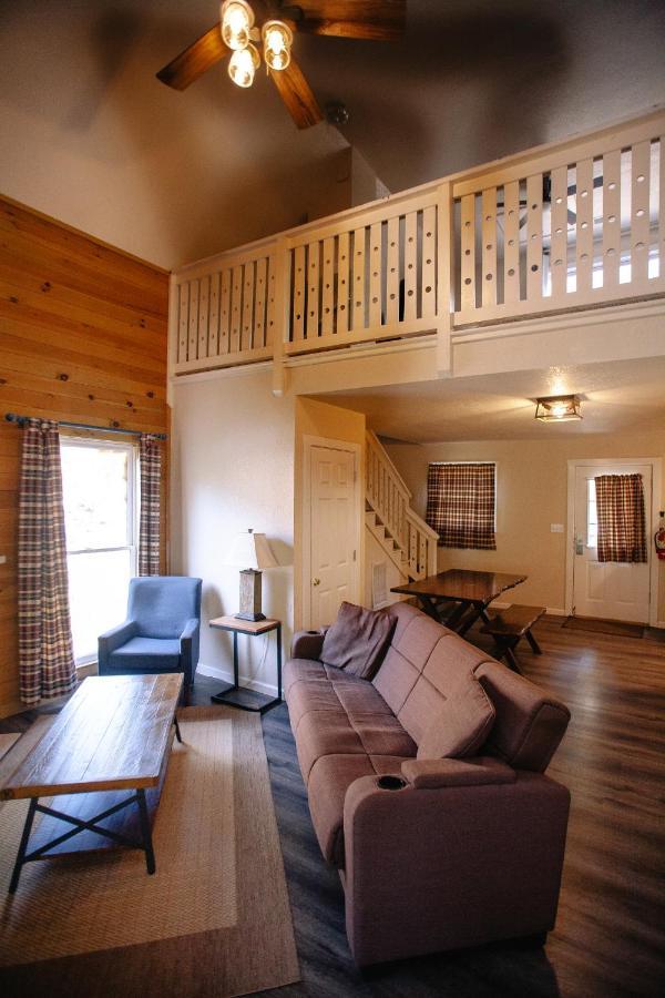 Riverbend Motel & Cabins 헬렌 외부 사진