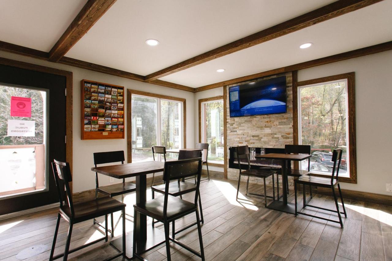 Riverbend Motel & Cabins 헬렌 외부 사진