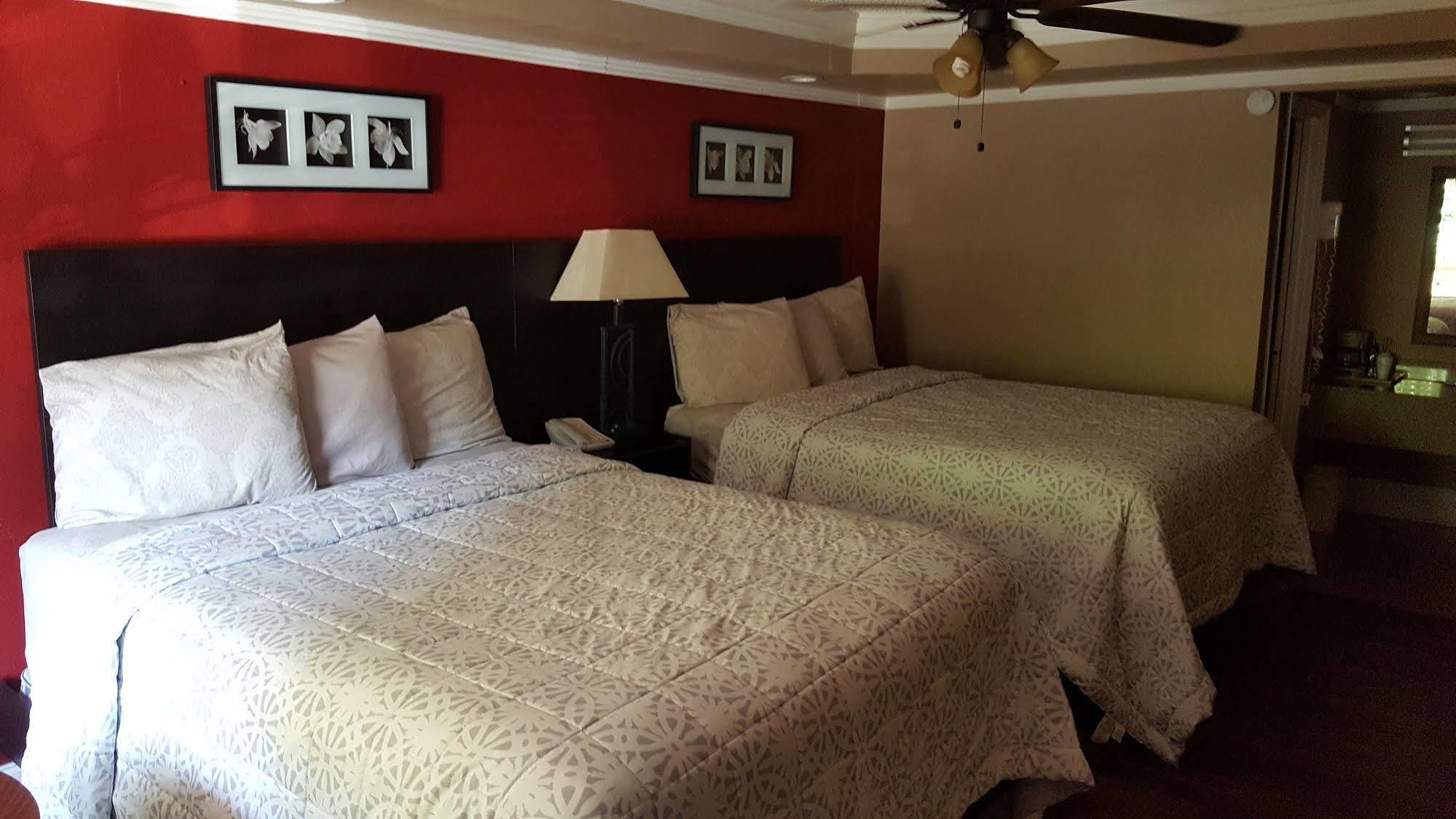 Riverbend Motel & Cabins 헬렌 외부 사진