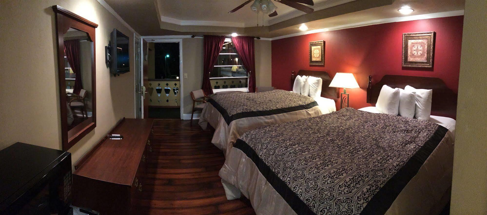 Riverbend Motel & Cabins 헬렌 외부 사진